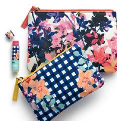 get carried away. A SET OF NESTING BAGS AND A KISS OF MOISTURE, TO GO!