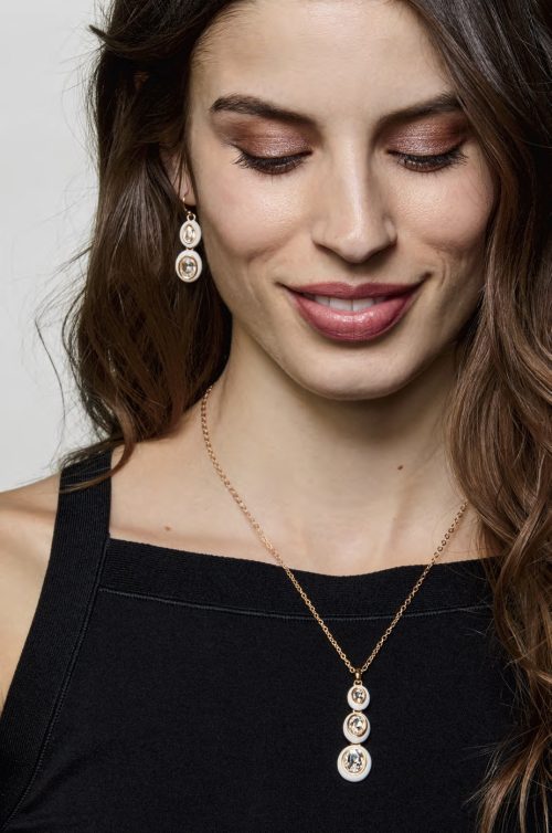 JEWELRY: pretty pairing