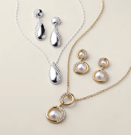 Discover the New Avon Jewelry Collection in C15 2025: sultry and sophisticated